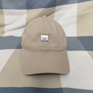 🧢Acne Tan Hat Minimalist Design